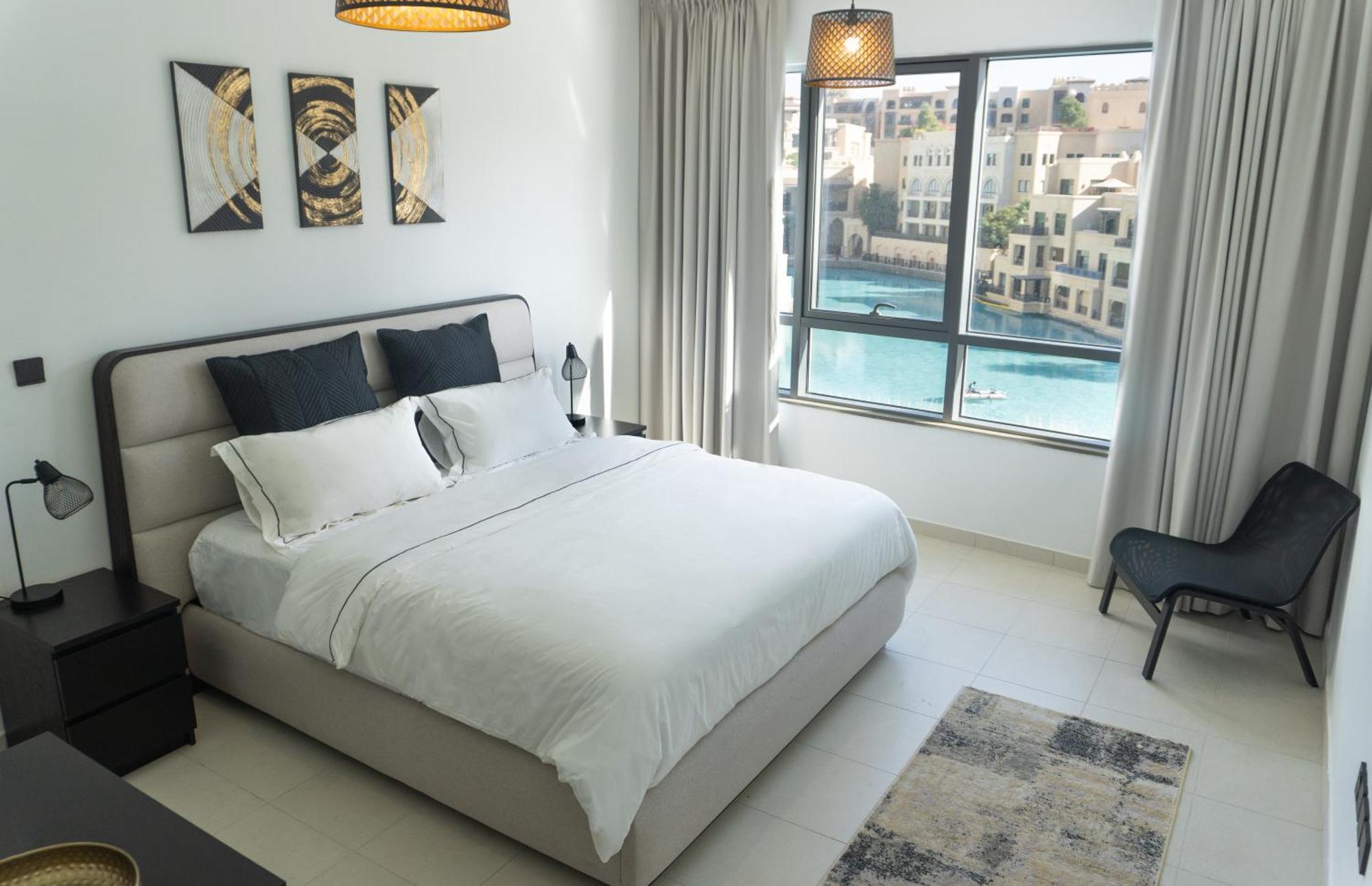 Downtown Oasis, Burj Khalifa Views, Luxury Amenities Apartment Dubai Luaran gambar